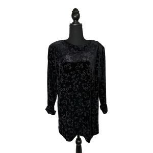 R&M Richards by Karen Kwong Black Velvet Beaded Blouse, Size 16, Pre-owned